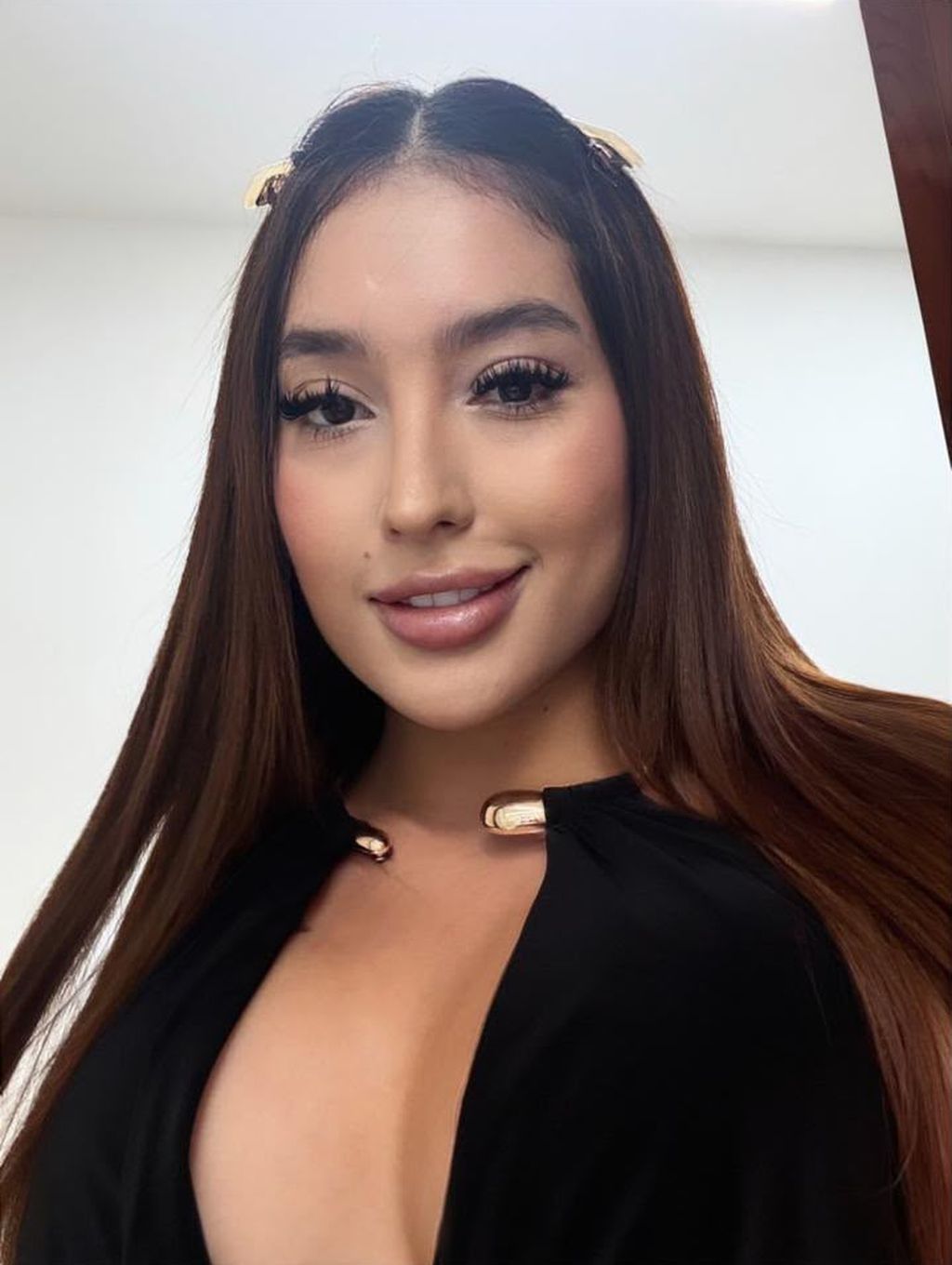 Pleasure-in-Aruba-Escort-Model-Daniela