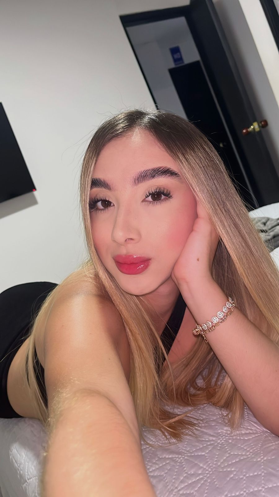 Katerine - Pleasures in Aruba Escorts