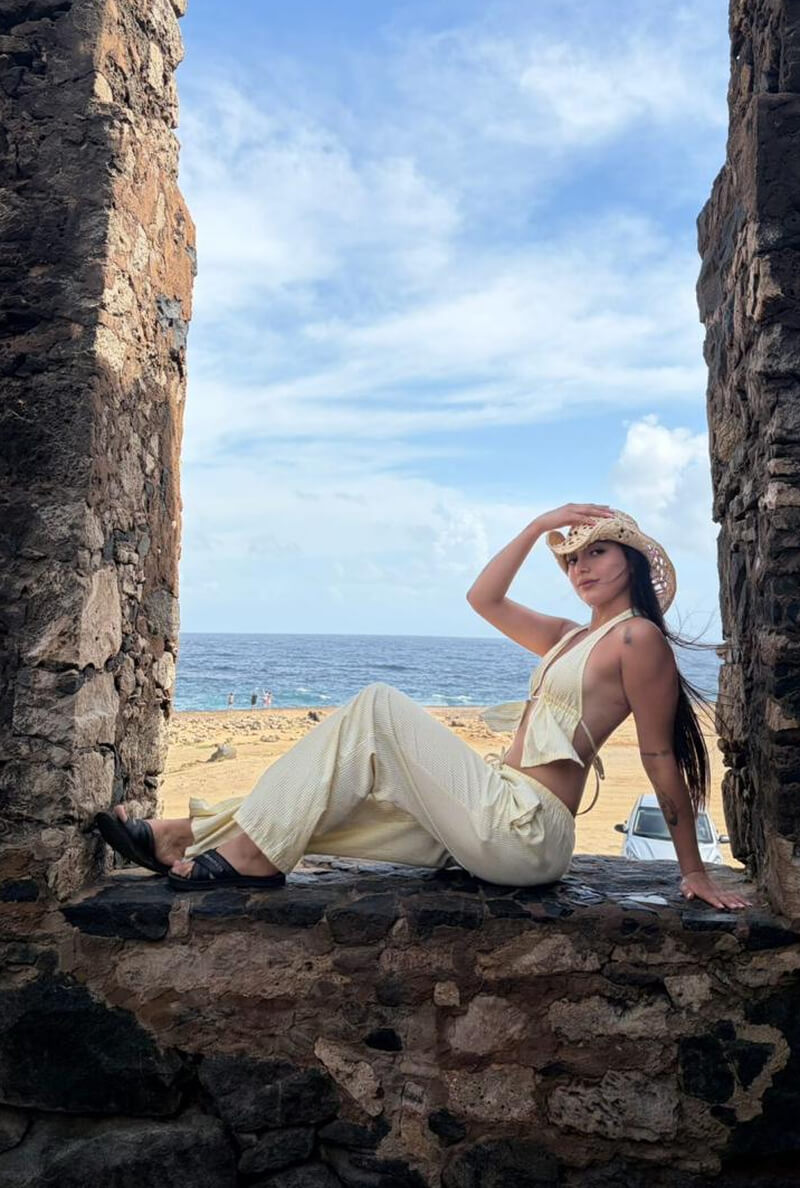 Pleasure-in-Aruba-Escorts-Stegania